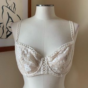 Victoria Secret Underwire Bra